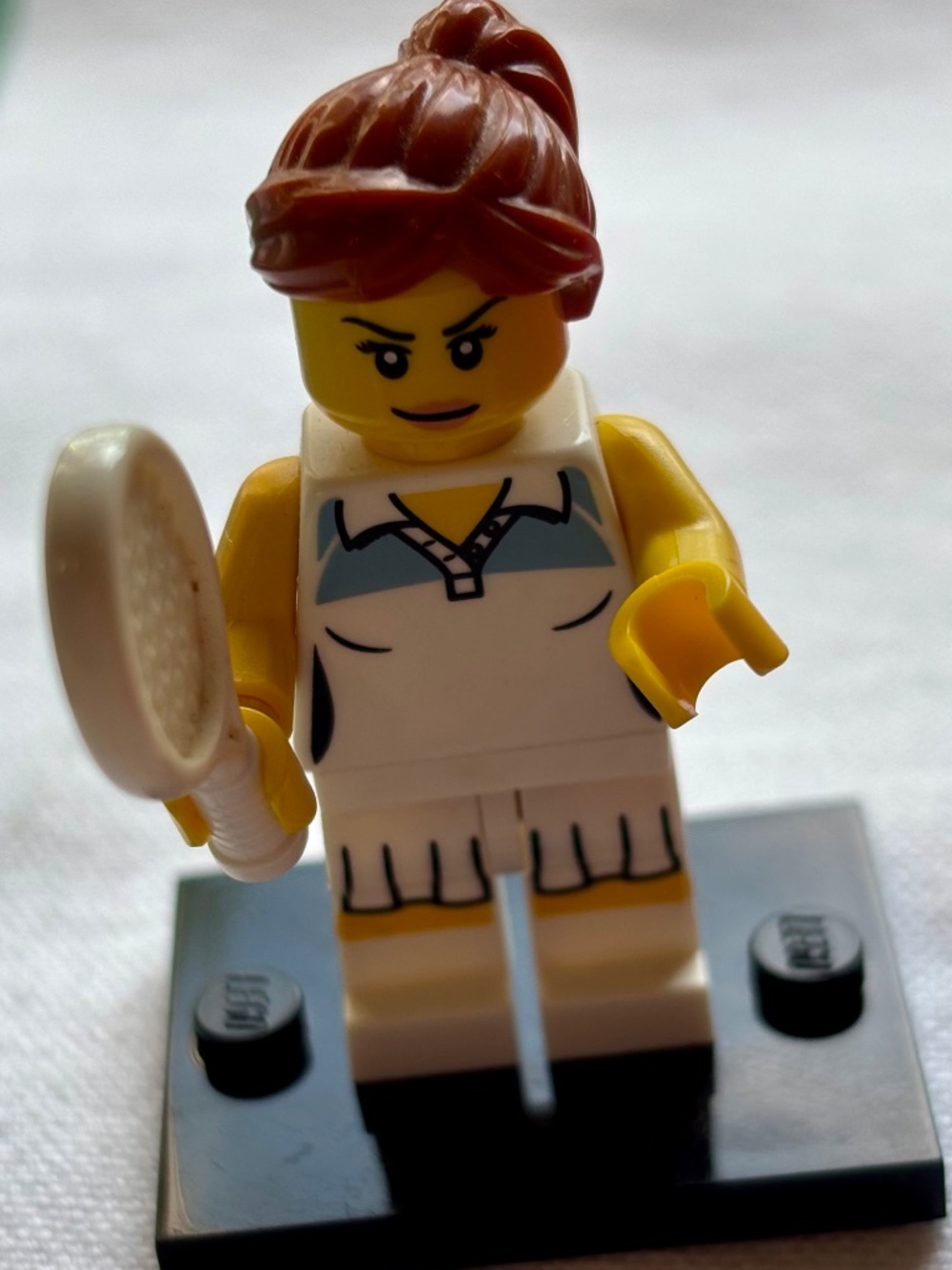 LEGO "Tennis Player" col046 with stand and accessories
